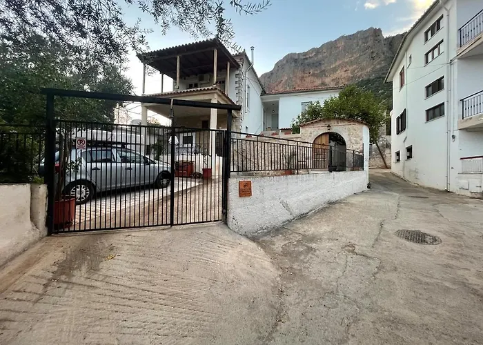 펜션 Το Σπίτι Του Καντήλα *