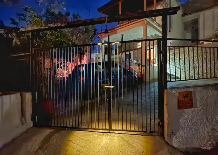 Το Σπίτι Του Καντήλα Leonídion