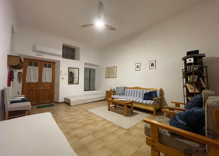 Το Σπίτι Του Καντήλα